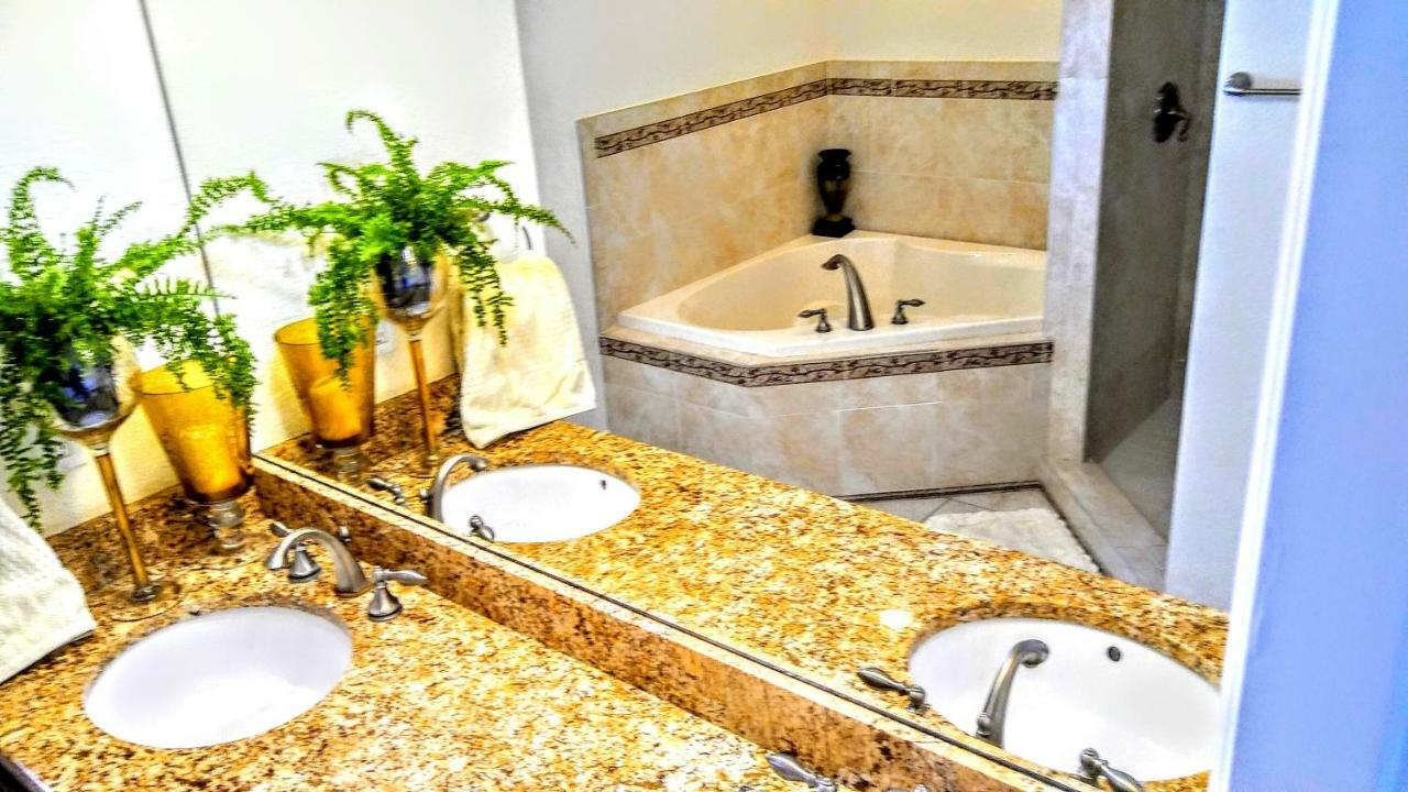 Mediterranean Three Story Beach Townhouse St. Pete Beach Esterno foto