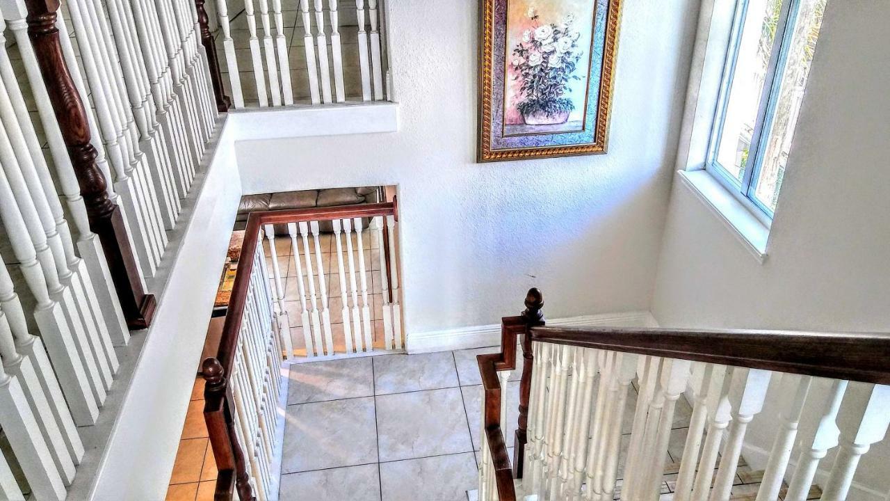 Mediterranean Three Story Beach Townhouse St. Pete Beach Esterno foto